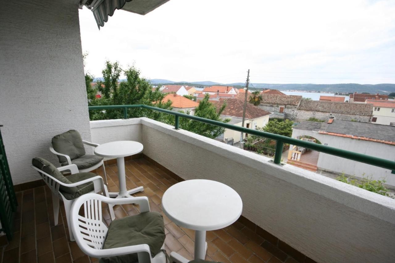 Apartments By The Sea Turanj, Biograd - 6445 外观 照片